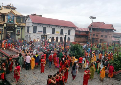 आज साउनको तेस्रो सोमबार, देशभरका शिवालयहरूमा विहानैदेखि भक्तजनको भिड