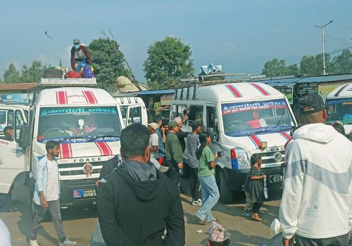 दसैँमा सिट क्षमताभन्दा बढी यात्रु नराख्न सर्वोच्च अदालतको आदेश