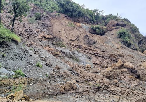 बाढीपहिरामा परी दुई सय ३३ जनाको मृत्यु, २२ जना अझै बेपत्ता